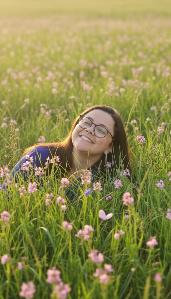 Karen Gomes em um momento de descontração